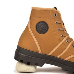 Pataugas AUTHENTQUE/W MADE IN FRANCE F4G CAMEL 11 Pataugas AUTHENTQUE/W MADE IN FRANCE F4G CAMEL -Magasin De Chaussures Parfait BOOTS AUTHENTIQUE W CAMEL 9