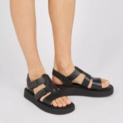 Pataugas ATARI/N F2I NOIR -Magasin De Chaussures Parfait SANDALE FEMME ATARI N F2I NOIR 628447 850 Porte dbe42562 dc24 4319 b49a 6d0c440c7566